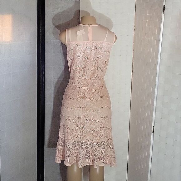 BRAND NEW FLT STUDIO SLEEVELESS BODYCON DRESS WITH RUFFLE HEM - Picture 6 of 13